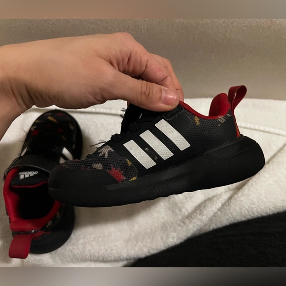 Boy's Shoes adidas Kids Fortarun 2.0 Mickey Mouse Elastic Size 7K - Picture 11 of 16